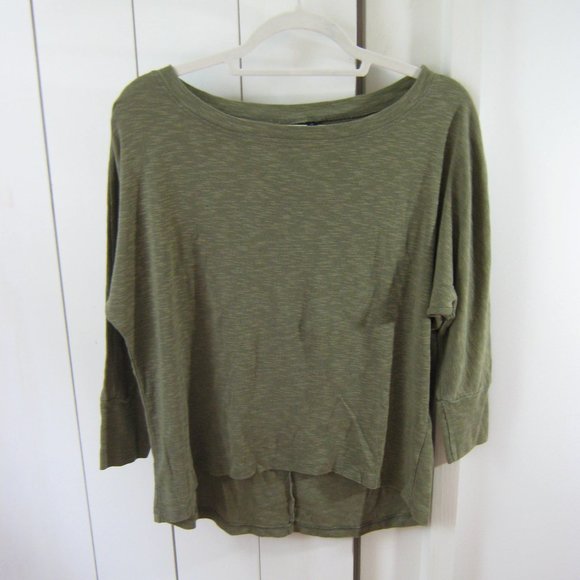 Cynthia Rowley Olive Green Casual Top - Picture 1 of 4